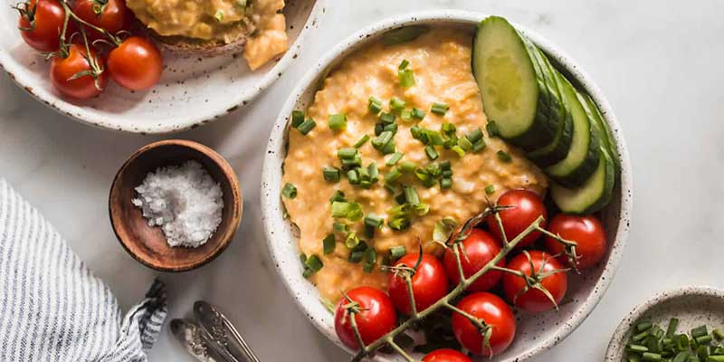 Soft Scrambled Eggs With Boursin Cheese